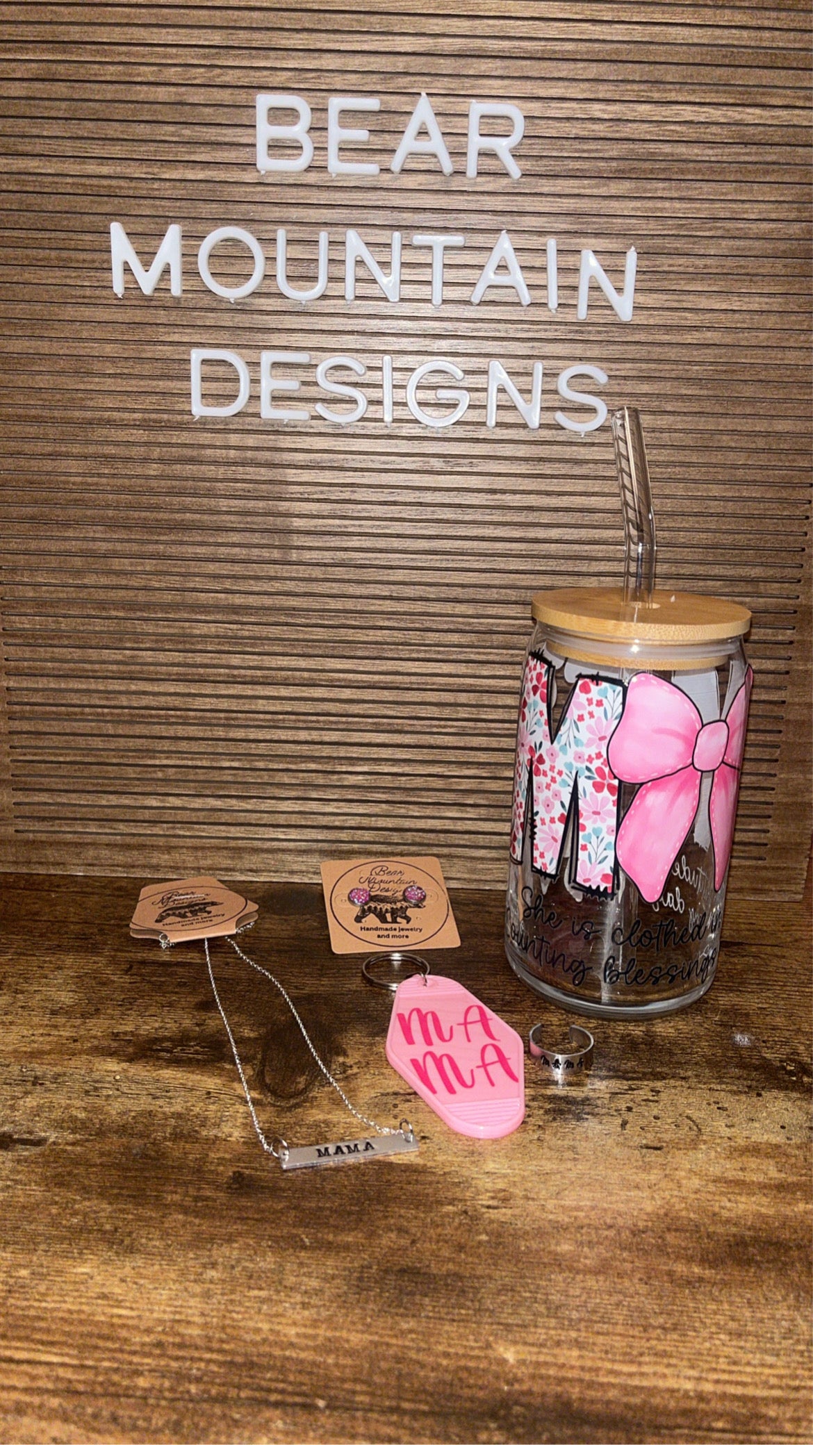 “Mom she is clothed in gratitude counting blessings every day” bundle