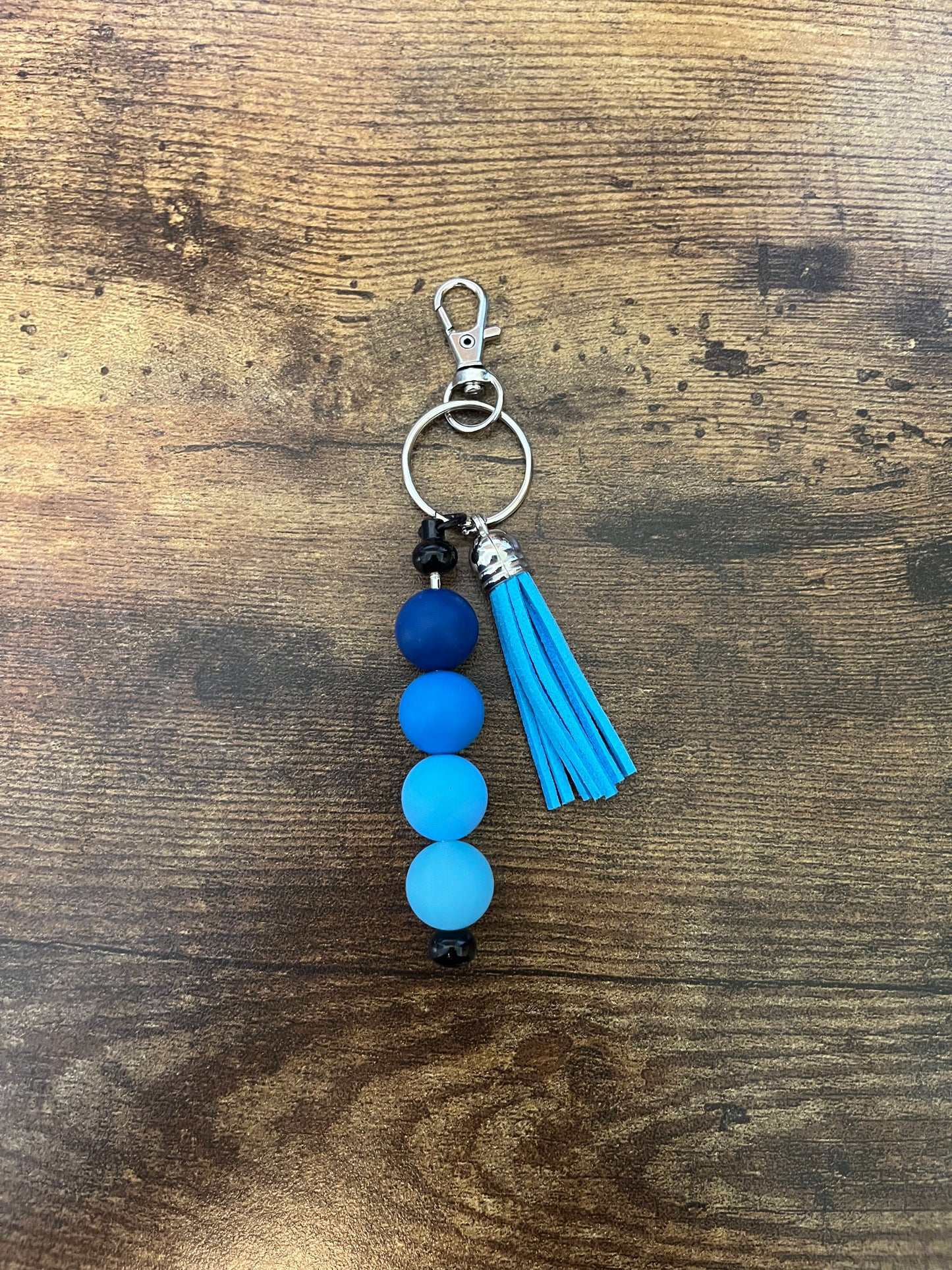 Small ombré blue keychain