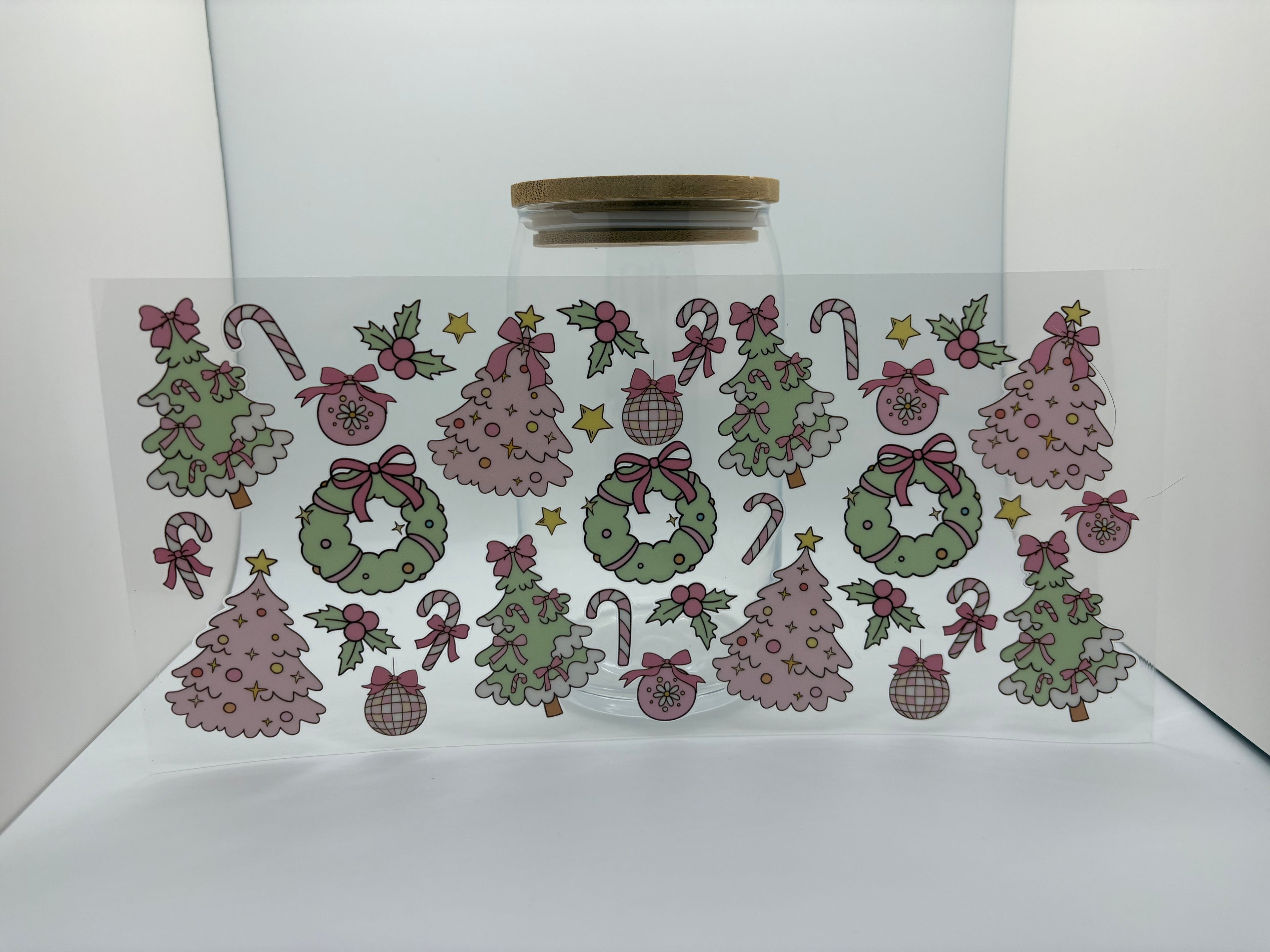 16 oz pink and green Christmas cup