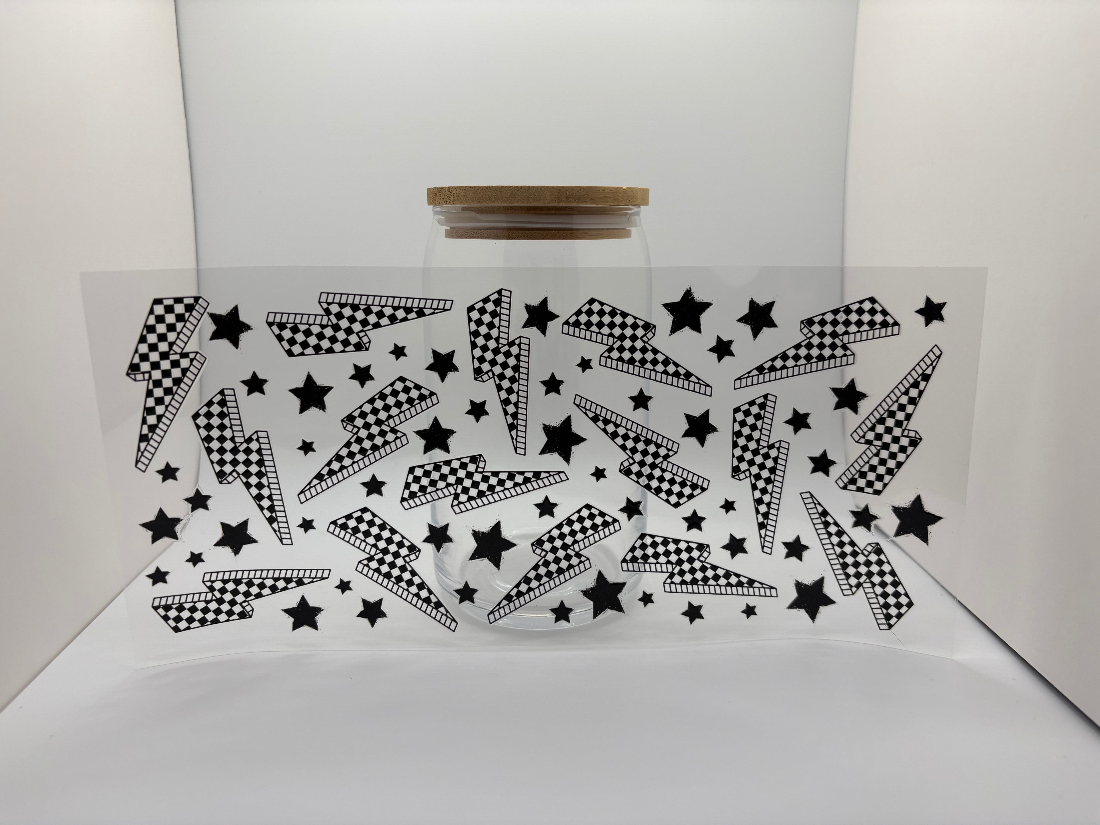 16 oz checkered lightning bolt cup